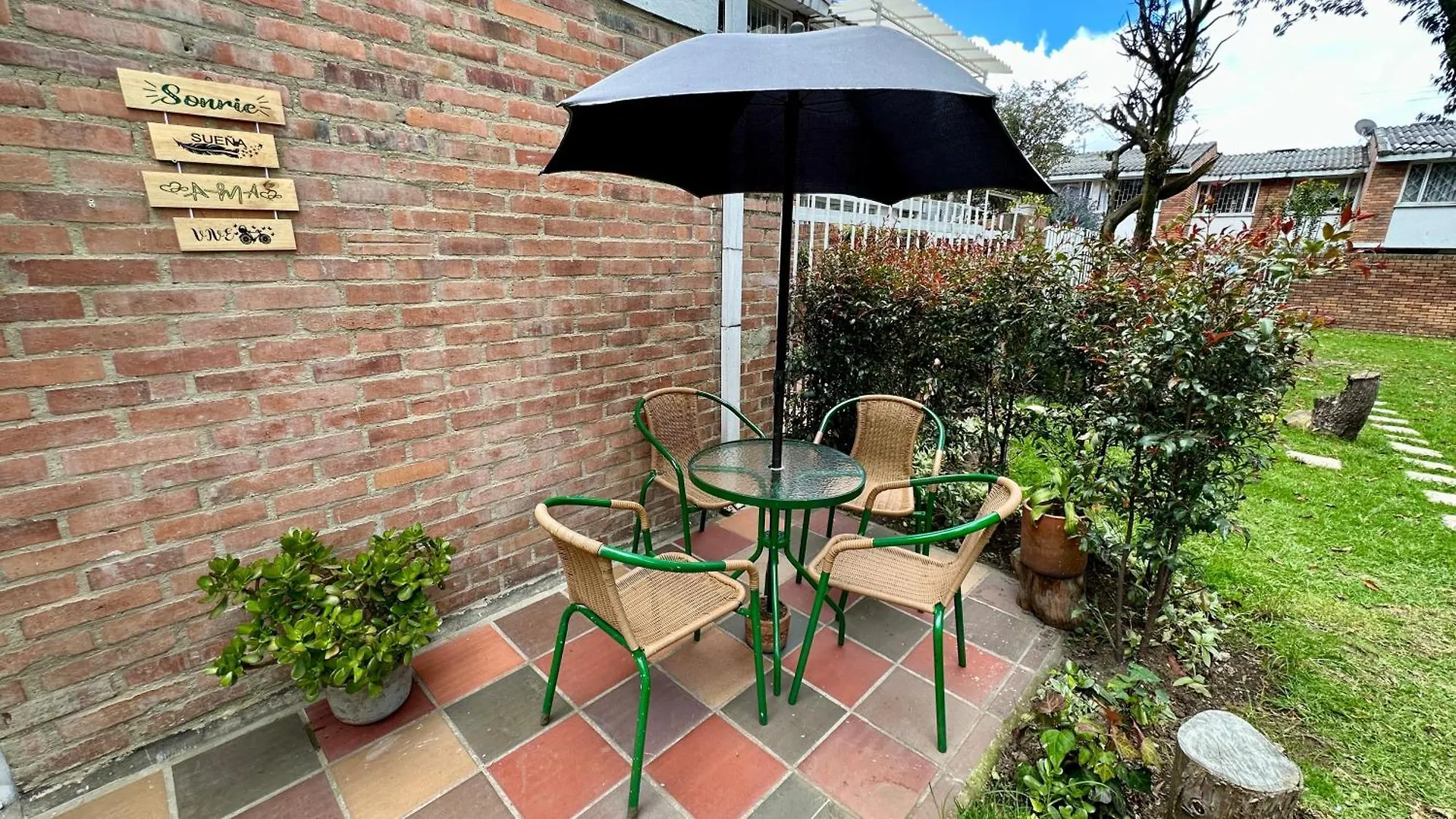 Brand New Duplex House - Condominium North Bogotá 0*,  Kolombiya
