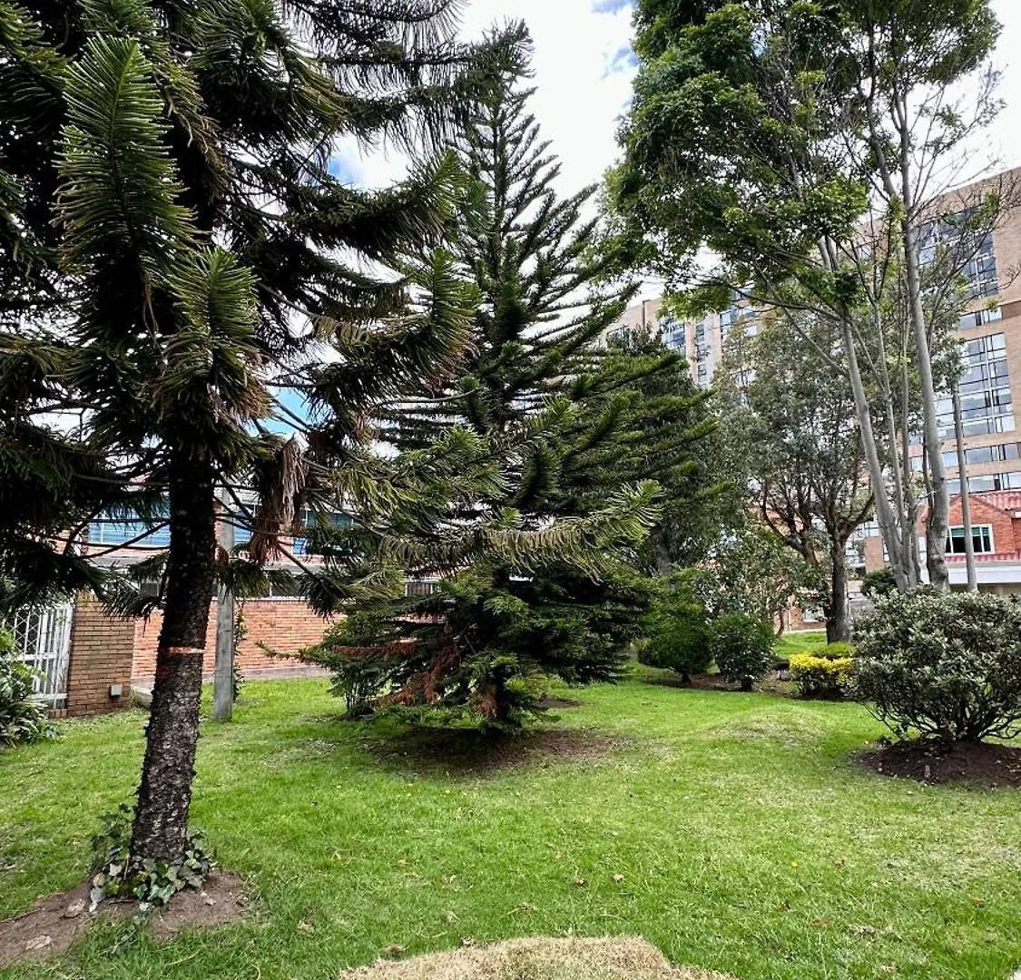 Daire Brand New Duplex House - Condominium North Bogotá